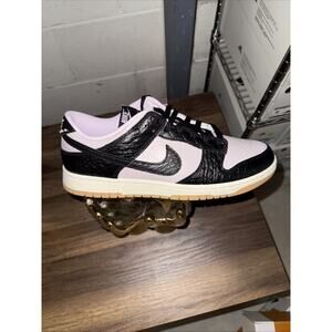 Nike Dunk Low Retro Pink Foam Black Mens Size 11 Athletic Leather Shoes Sneakers